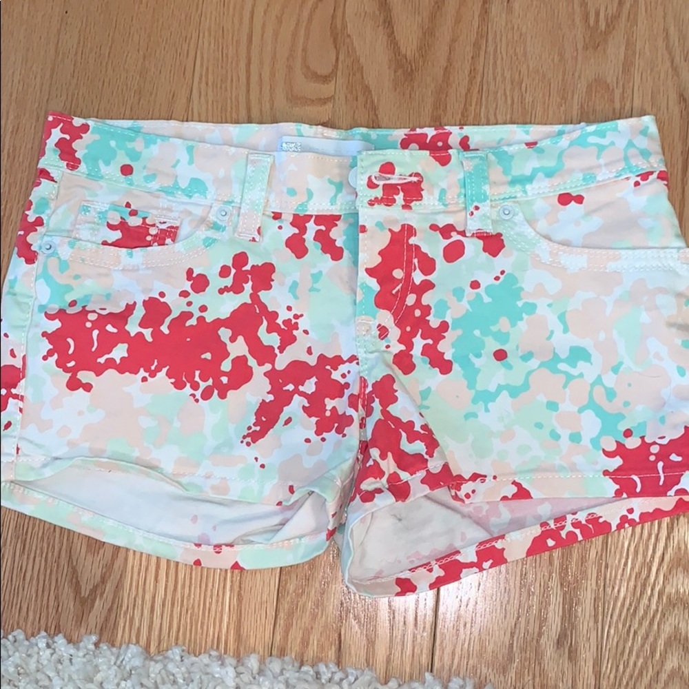 Colorful shorts!